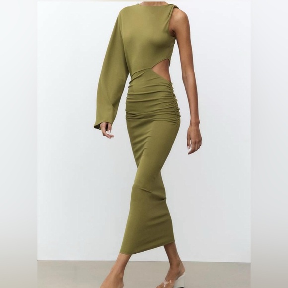 🔥🔥Zara cut out midi dress - Picture 4 of 11